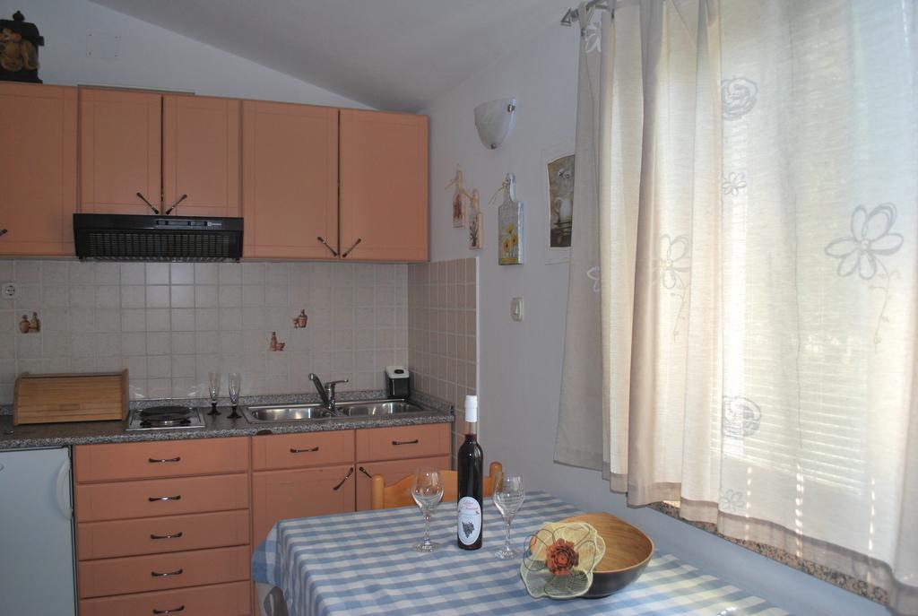 Apartment Rama Porec Room photo